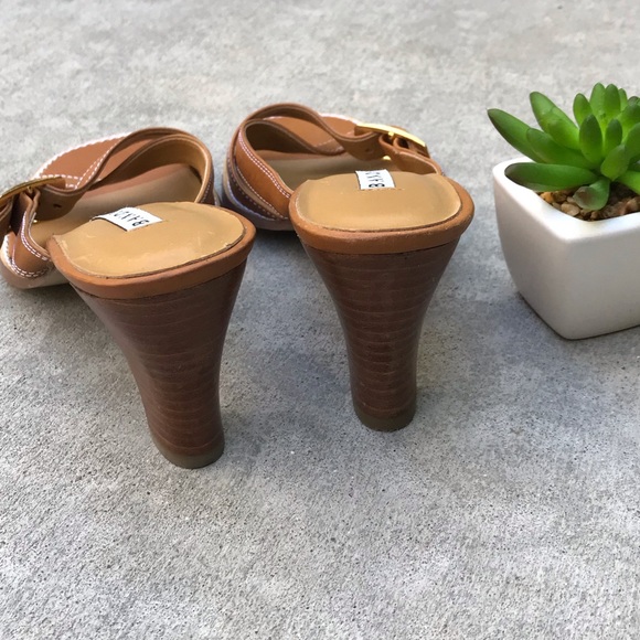 Bandolino Camel Suzan Slip On Heels Size 6.5M - Picture 3 of 8
